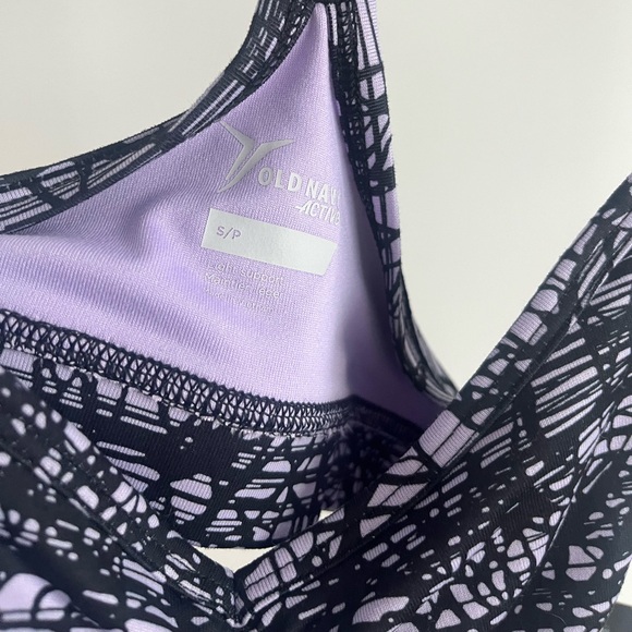 Old Navy Active Sports Bra - Picture 3 of 6